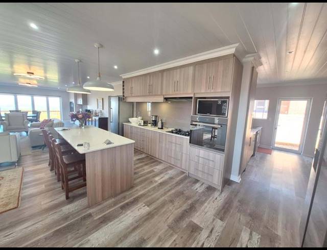 3 BEDROOM HOUSE FOR SALE IN MONTE CHRISTO